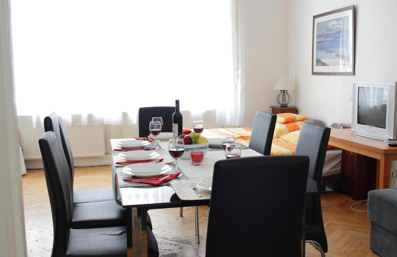 Blue Rose Apartment Budapest Bagian luar foto